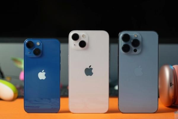 Владельцы iPhone 12 и 13 смогут использовать Face ID, не снимая маски