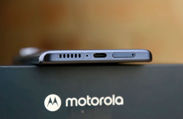 Обзор Motorola Moto G200 5G: смартфон с флагманской производительностью по доступной цене