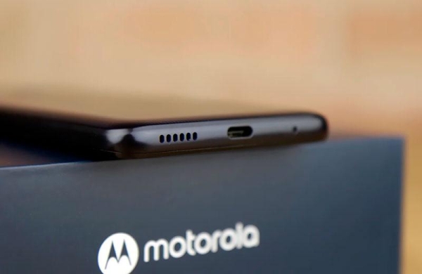 Обзор Motorola Moto G60s: большой смартфон с низким соотношением цены и качества