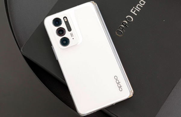 Обзор Oppo Find N: складного смартфона взявшего лучшее от конкурентов