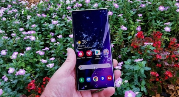 Samsung Galaxy Note 20 и Galaxy Note 20 Ultra первыми получили новейшее обновление Android