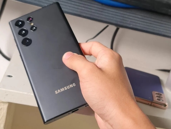 Обзор Samsung Galaxy S22 Ultra