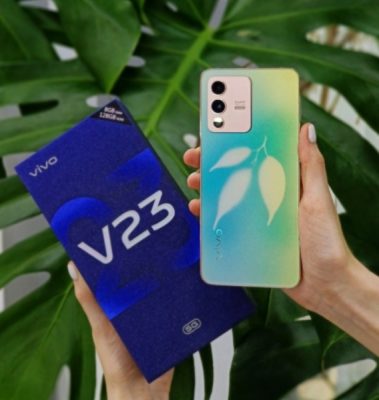 vivo V23 5G выходит на рынок Украины – первый смартфон, который меняет цвет