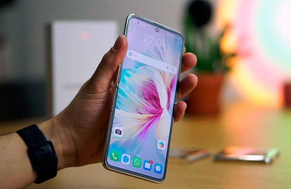 Обзор Huawei P50 Pocket: карманного раскладного смартфона флагмана и конкурента Z Flip