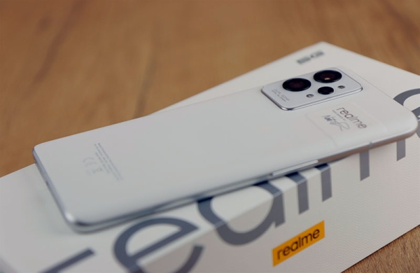 Обзор Realme GT 2 Pro: улучшенный смартфон с флагманской ДНК