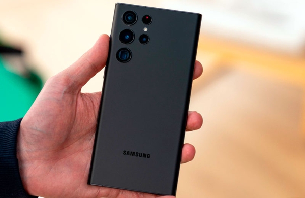 Обзор Samsung Galaxy S22 Ultra: самый лучший флагманский смартфон корейцев