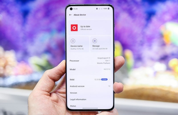 Обзор OnePlus 10 Pro: смартфон со знакомыми характеристиками в новом дизайне