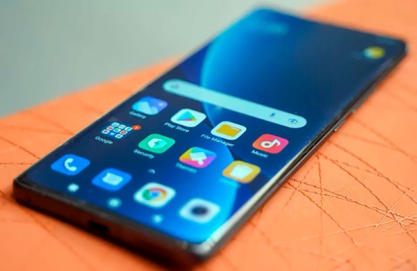 Обзор Xiaomi 12X: продуманный компактный смартфон новой линейки