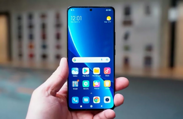Обзор Xiaomi 12X: продуманный компактный смартфон новой линейки