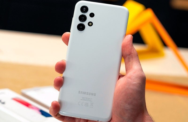 Обзор Samsung Galaxy A13: начальный смартфон без лишних функций