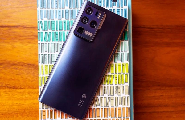 Обзор ZTE Axon 30 Ultra 5G: правильный камерофон по разумной цене