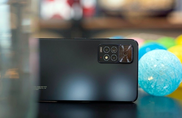 Обзор Xiaomi Redmi Note 11 Pro: симпатичный смартфон с не лучшим железом