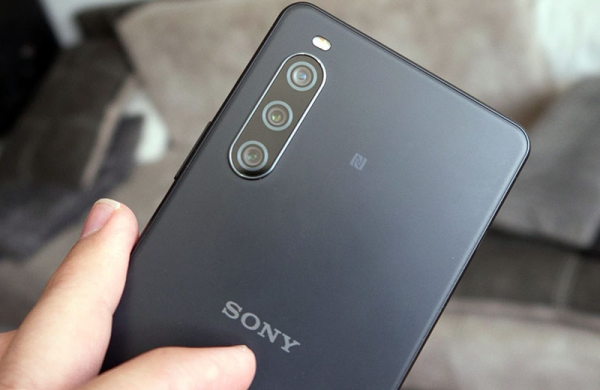 Обзор Sony Xperia 10 IV: средний смартфон с длительной автономностью