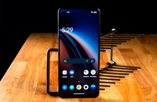Обзор OnePlus Nord N20 5G: стильный и доступный смартфон со старыми проблемами