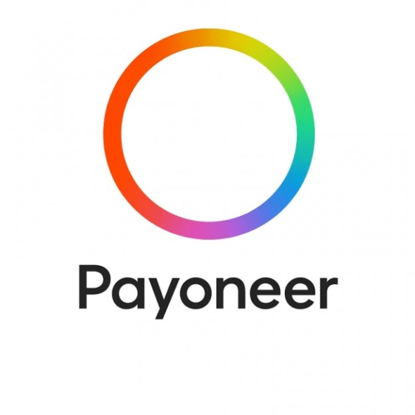 ПриватБанк та Payoneer запустили інтеграцію в Приват24