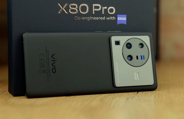 Обзор Vivo X80 Pro: премиальный смартфон с великолепным набором камер