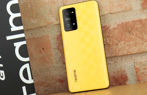 Обзор Realme GT Neo 3T: новый смартфон с проверенными решениями