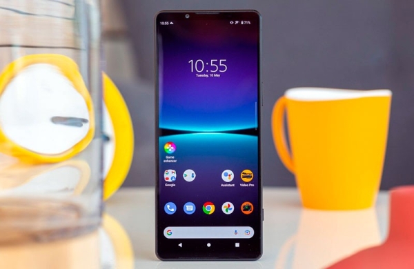 Обзор Sony Xperia 1 IV: флагманского смартфона и революционного камерофона