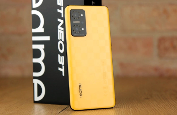Обзор Realme GT Neo 3T: новый смартфон с проверенными решениями