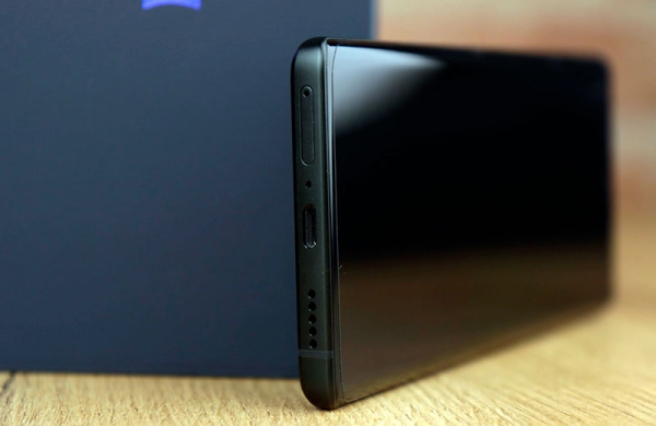 Обзор Vivo X80 Pro: премиальный смартфон с великолепным набором камер