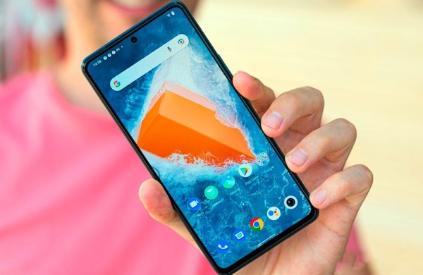 Обзор iQOO Neo 6 SE: смартфон флагманского уровня по цене среднего класса