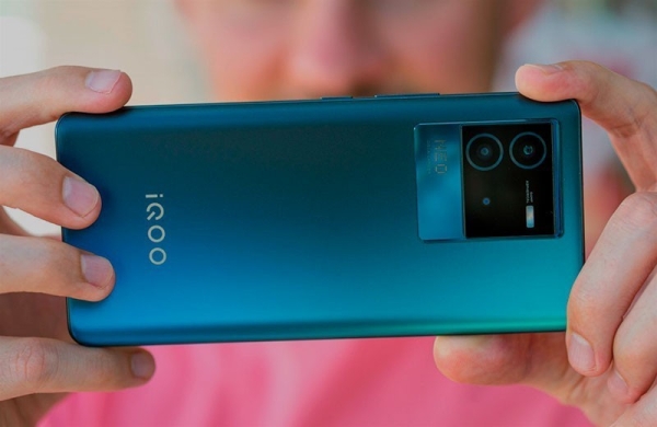 Обзор iQOO Neo 6 SE: смартфон флагманского уровня по цене среднего класса