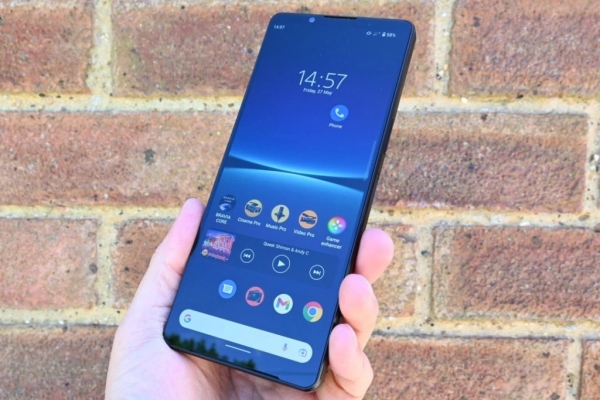 Обзор Sony Xperia 1 IV