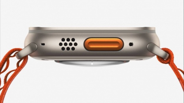 Представлений розумний годинник Apple Watch Ultra з покращеним GPS та сиреною