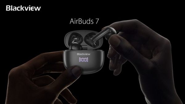 Новинка Blackview AirBuds 7 за $21.99 - навушники з HQ звуком, Bluetooth 5.3,  дисплеєм на боксі, 30 годинами роботи