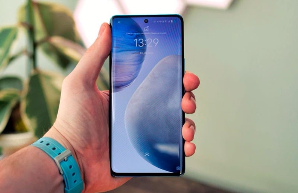 Обзор Vivo V25 Pro: стильного смартфона универсала с хорошими камерами