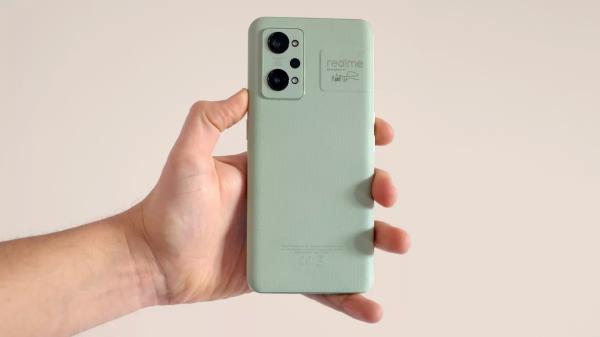 Обзор Realme GT 2
