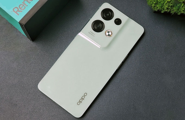 Обзор Oppo Reno 8 Pro: стильного смартфона с флагманскими задатками