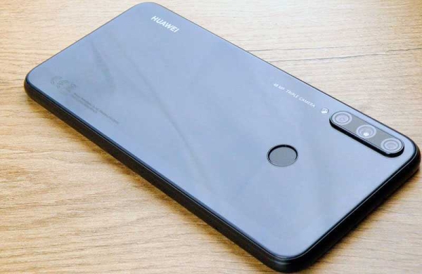 Обзор Huawei P40 Lite E: идеальный бюджетный смартфон?