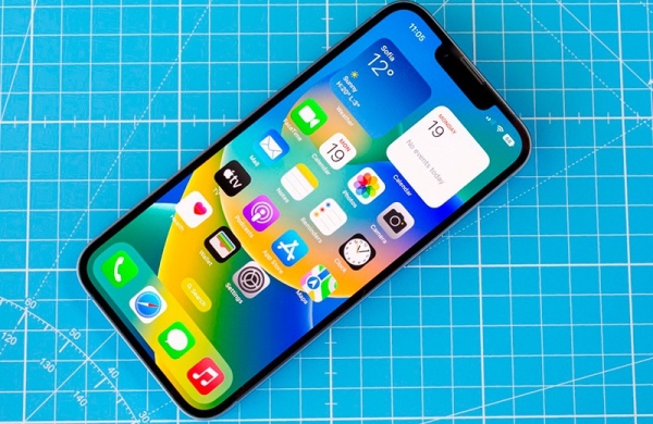 Обзор Apple iPhone 14: хороший и крайне знакомый смартфон с небольшими обновлениями