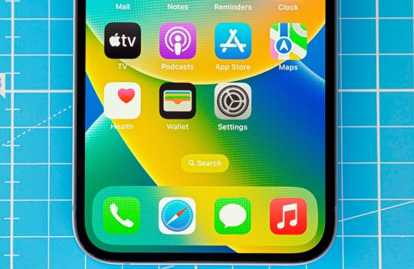 Обзор Apple iPhone 14: хороший и крайне знакомый смартфон с небольшими обновлениями