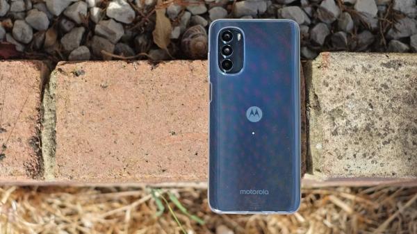 Обзор Motorola Moto G82