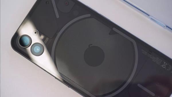 Обзор Nothing Phone 1
