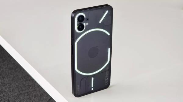 Обзор Nothing Phone 1