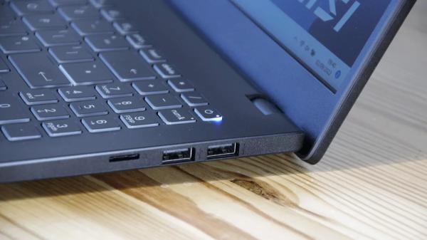 Обзор MSI Modern 15 B12M