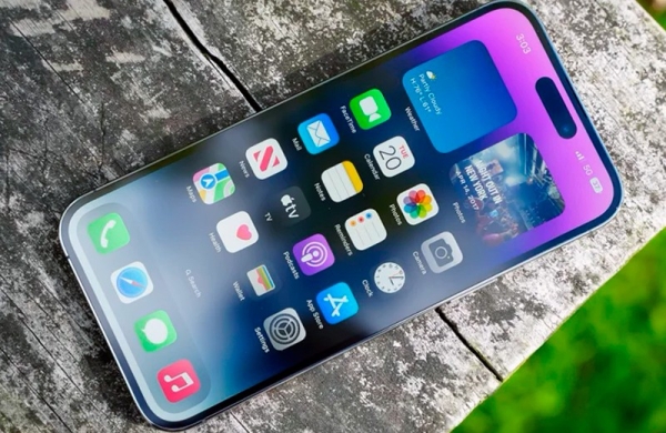 Обзор iPhone 14 Pro Max: самый мощный и большой смартфон Apple