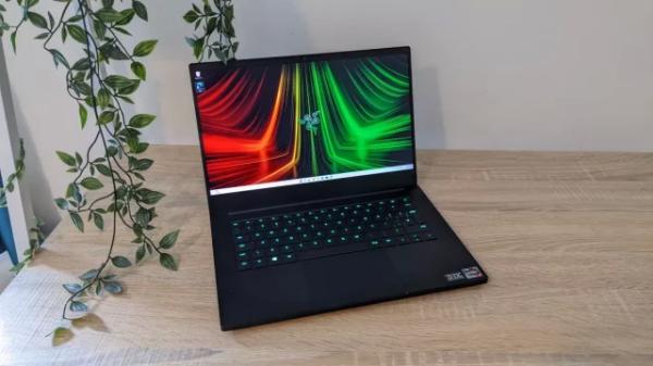 Обзор Razer Blade 14 (2022)