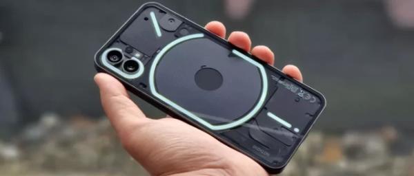 Обзор Nothing Phone 1