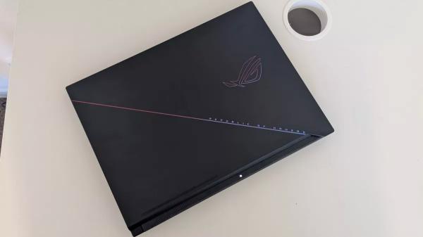 Обзор Asus ROG Zephyrus Duo 16