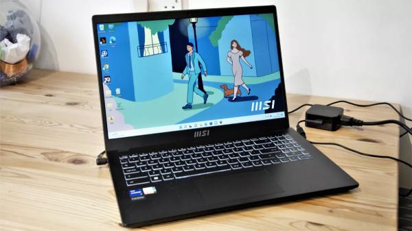 Обзор MSI Modern 15 B12M
