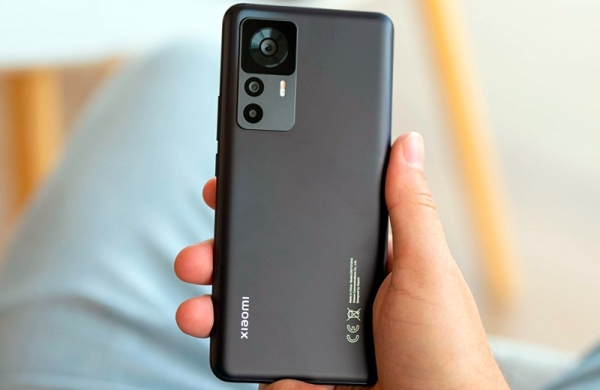 Обзор Xiaomi 12T: одного из самых продуманных смартфонов почти премиум-класса
