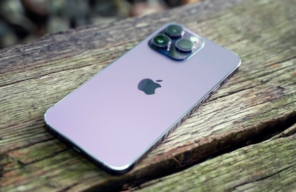 Обзор iPhone 14 Pro Max: самый мощный и большой смартфон Apple