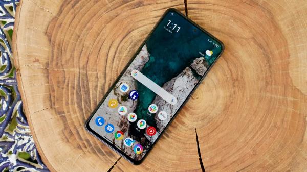 Обзор Xiaomi Poco F3