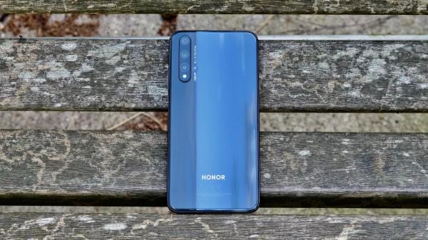 Обзор Honor 20