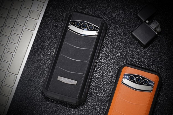 Представлений перший захищений смартфон з eSIM — Doogee V30