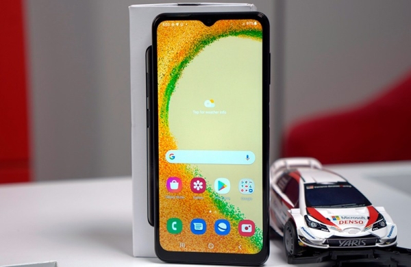 Обзор Galaxy A04s: самого дешёвого смартфона Samsung для базовых задач